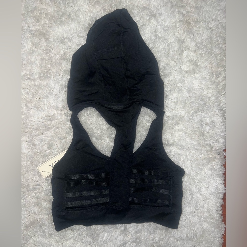 Yelete Black Sports Bra - Picture 3 of 7